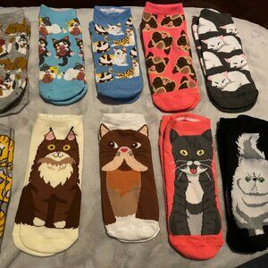🐈 Set of 10 Cat Socks (Brand New and Never Worn from Advent Calendar) 🐈‍⬛